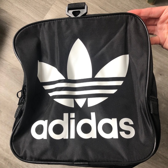 NFS    
Adidas Originals Santiago Duffel Bag - Picture 4 of 13